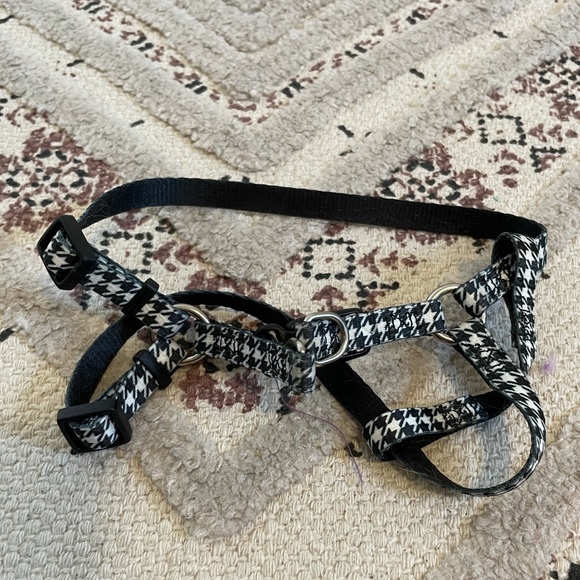 Other - • dog houndstooth harness •